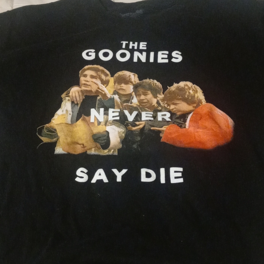 Goonies t shirt